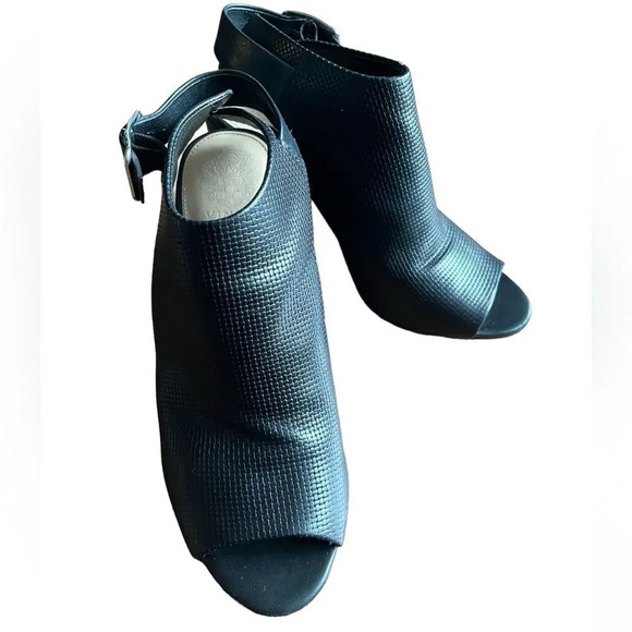 Vince Camuito Black Peep Toe Leather Heels - Picture 1 of 8